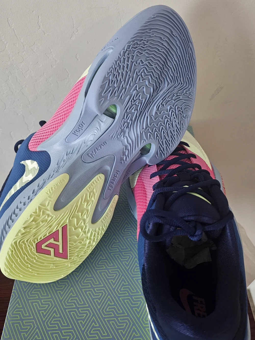 Men's Nike Freak 4 Basketball Shoes in Navy, Pink & Lemon